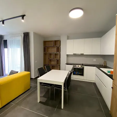 Adriatic Serenity Coast Apartment